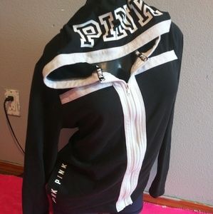 Med vs pink pullover